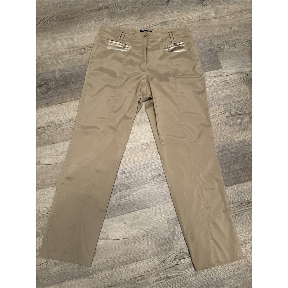 DKNY golf pants Size 16  Women's‎ tan with gold satin accents. Zippered pockets
